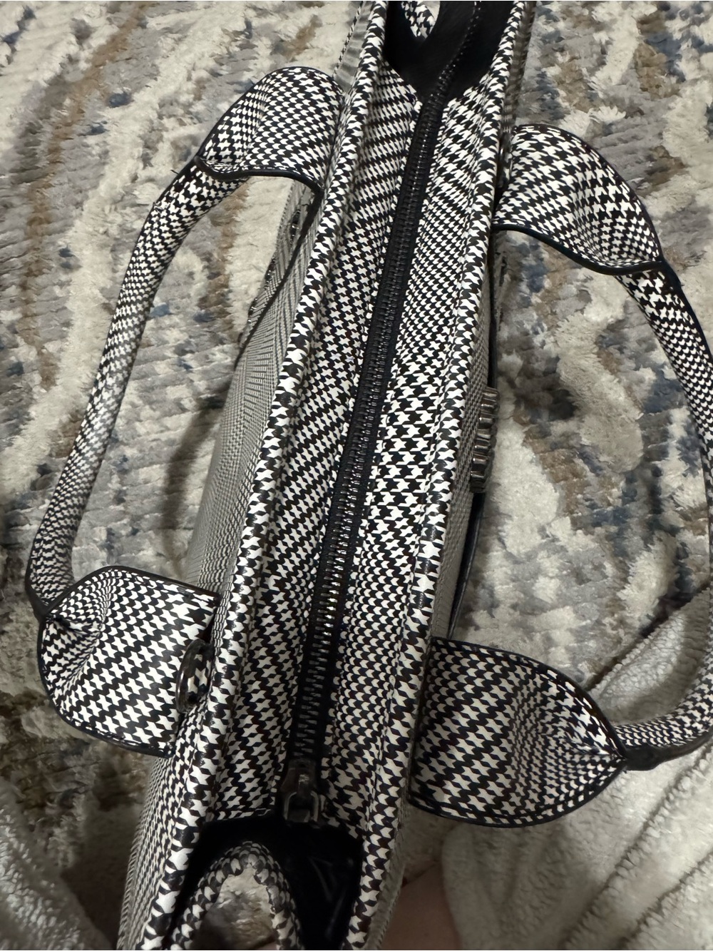 Betsey Johnson Black & White Plaid Heart Accent Tote - Picture 12 of 12